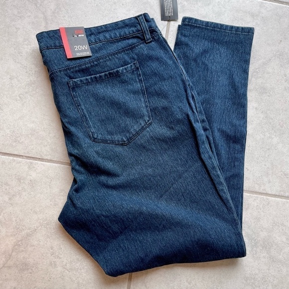 Diva Plus Style & Co Jegging Jeans - Picture 5 of 5